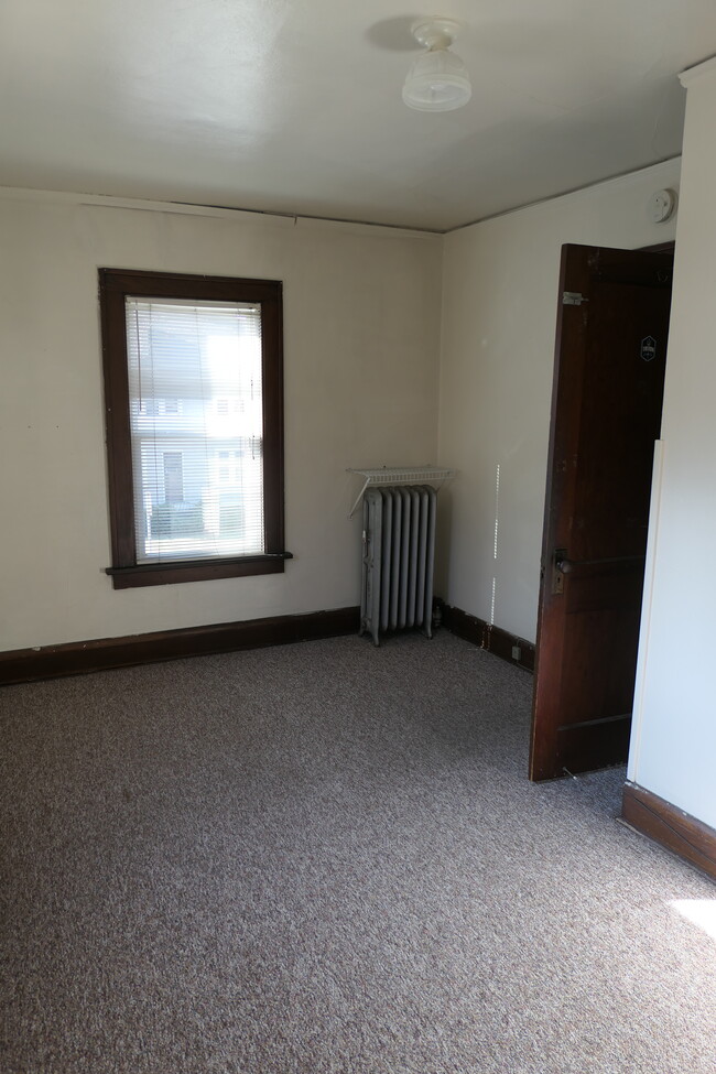 Bedroom 1 - 1937 University Ave