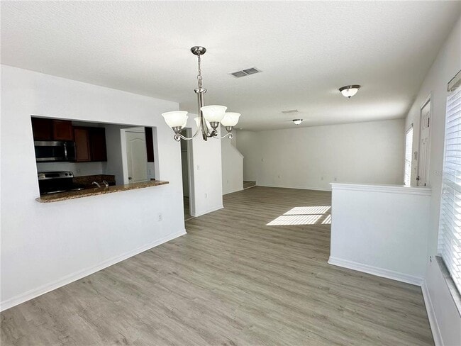 Building Photo - 233 Carina Cir