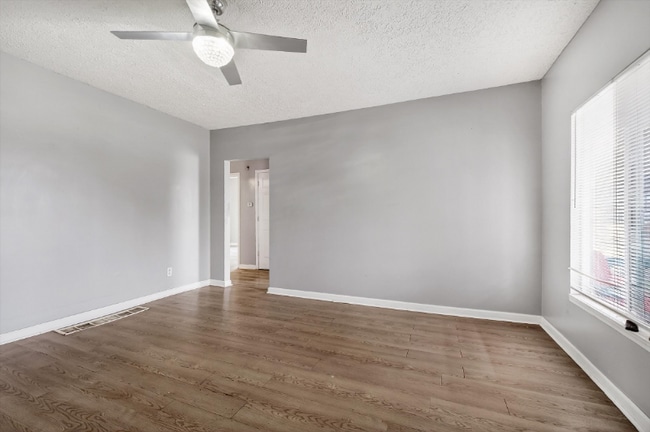 Building Photo - 2640 Guilford Ave