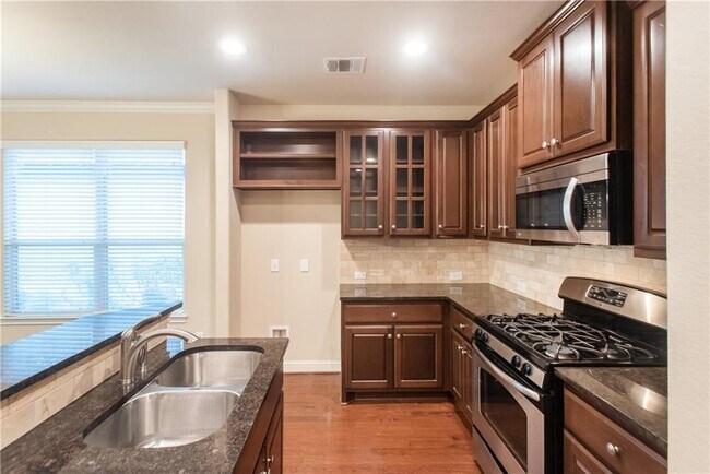 Foto del edificio - 6009 Wilcott Ct