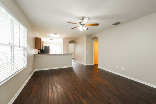 Building Photo - 7823 Bristol Park Dr