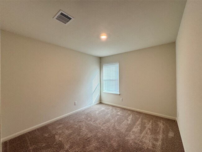 Foto del edificio - 7922 Vacek Meadows Loop