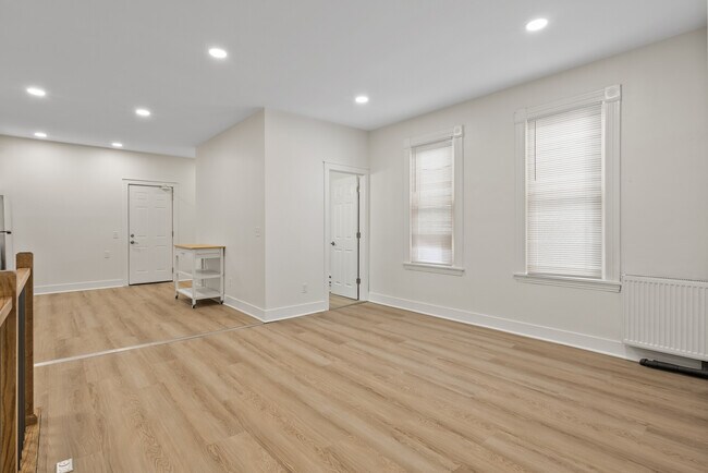 Foto del edificio - 630 Adams St NE