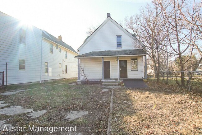 Foto del edificio - 2 br, 1 bath House - 1101 E 66th Street #1