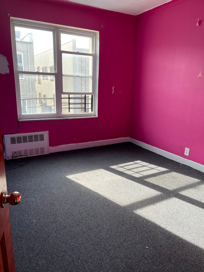 Bedroom - 1664 80th St