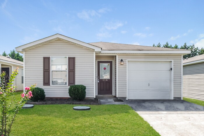 Primary Photo - Charming 3 Bedroom with Attached Garage