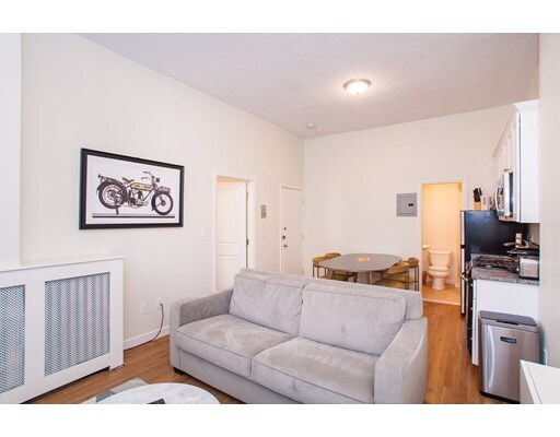 Foto del edificio - 104 Chandler St