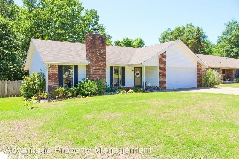 Foto principal - 56 Kensington Dr