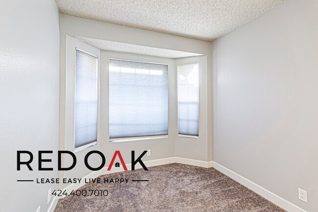 Foto del edificio - 3710 E Fountain St