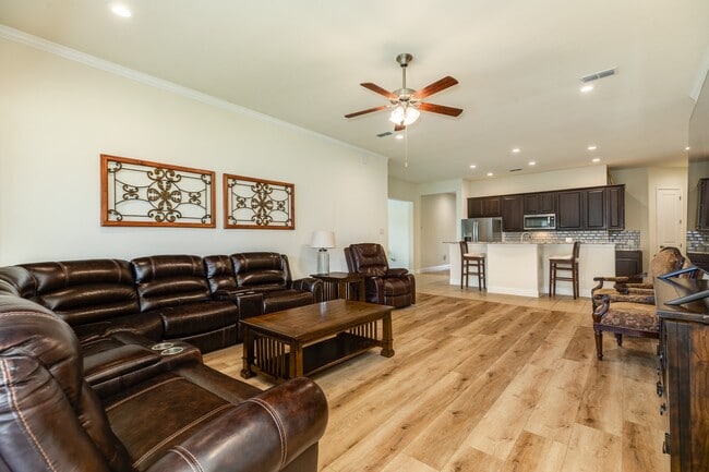 Foto del edificio - 2329 Vineyard Terrace Ln