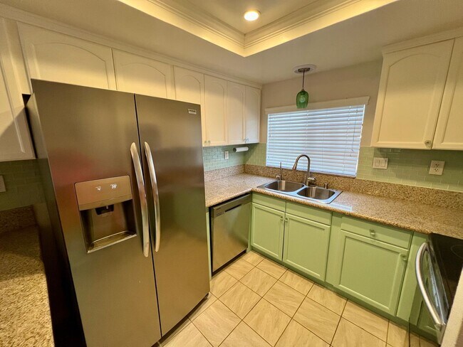Foto del edificio - Beautiful 3-Bedroom Condo in Villas at Cal...
