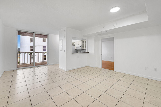 Building Photo - 1 Glen Royal Pkwy