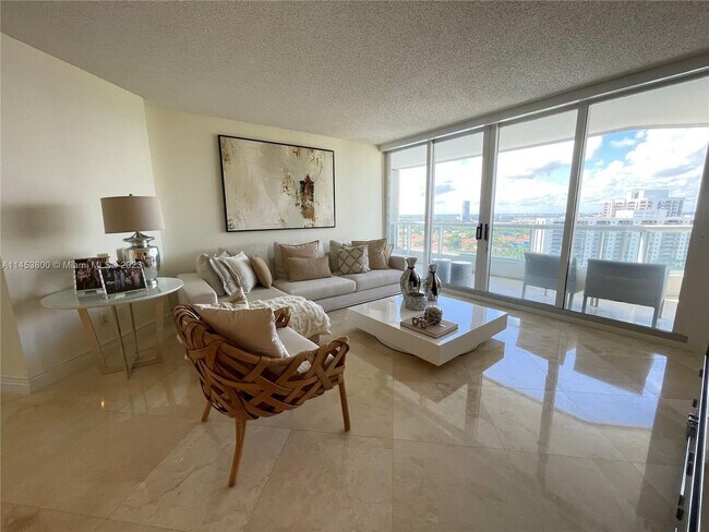 Building Photo - 21055 Yacht Club Dr