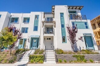 Building Photo - 3091 Lina St