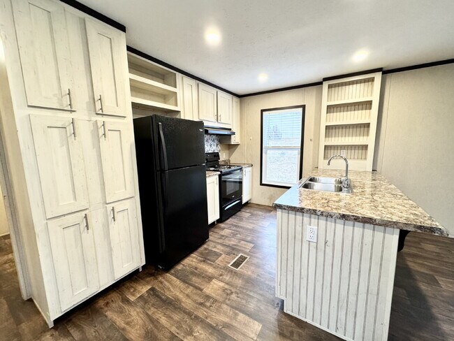 Foto del edificio - 3/2 in Pendleton - REDUCED