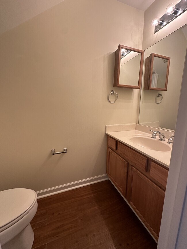 Foto del edificio - 112 Tamara Ln