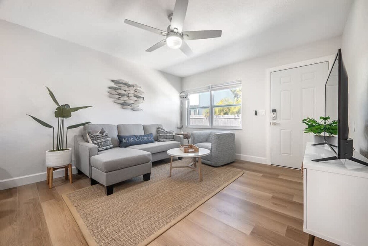 Foto principal - 1053 Apollo Beach Blvd