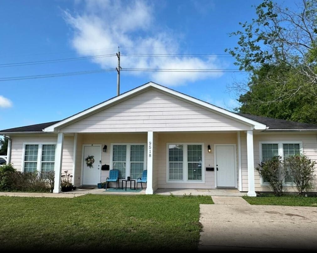 Primary Photo - 9518 Ashville Dr