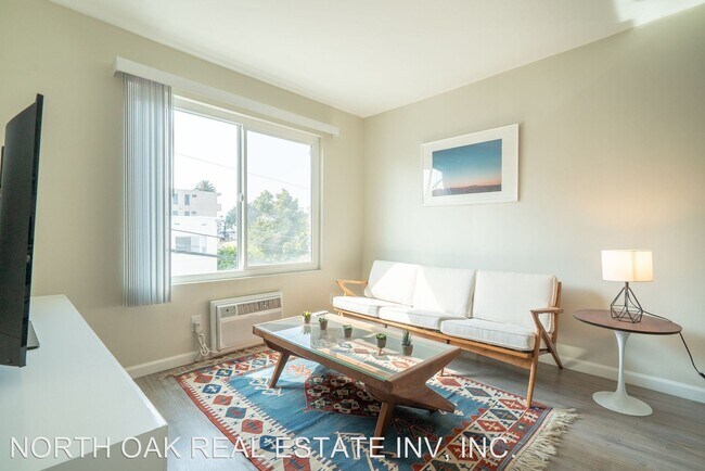 Building Photo - 2155 Bellevue Ave