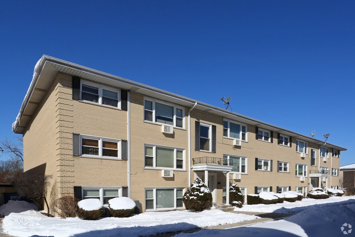 Foto principal - 5100 N Leonard Dr