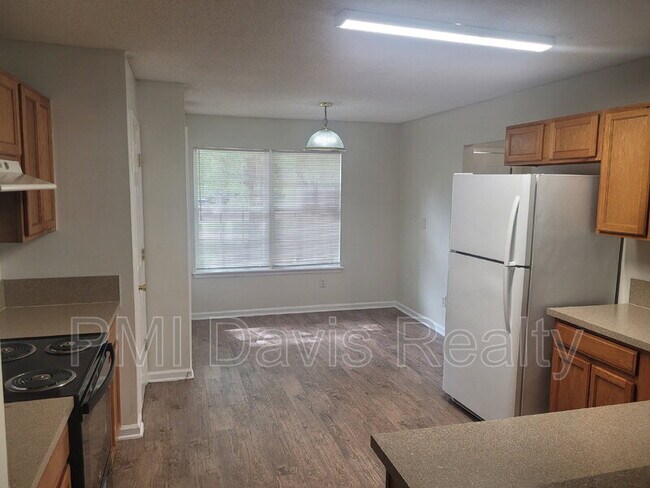 Foto del edificio - 3762 Lauren Oak Ln