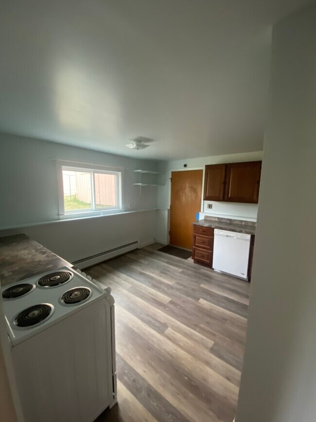 Entrada 2 - 520 N 11th Ave