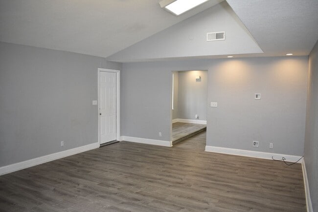 Building Photo - 7704 Conquistador Ct