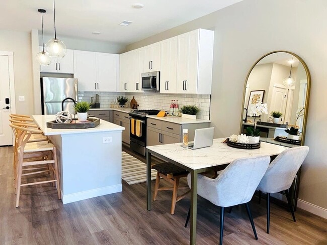 Building Photo - The Yards at Malvern