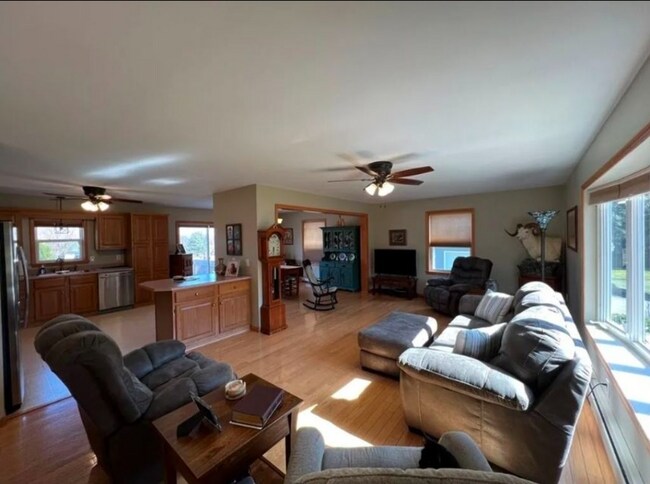 Foto del edificio - 501 Pone Ln