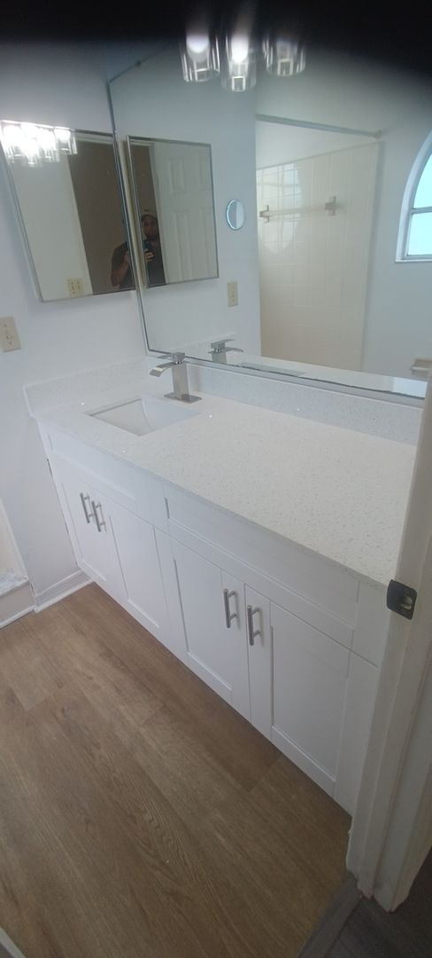Foto del edificio - 2719 N Poinciana Blvd