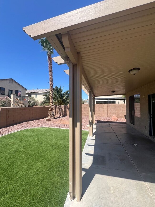 Foto del edificio - 6447 Melville Grove Ct