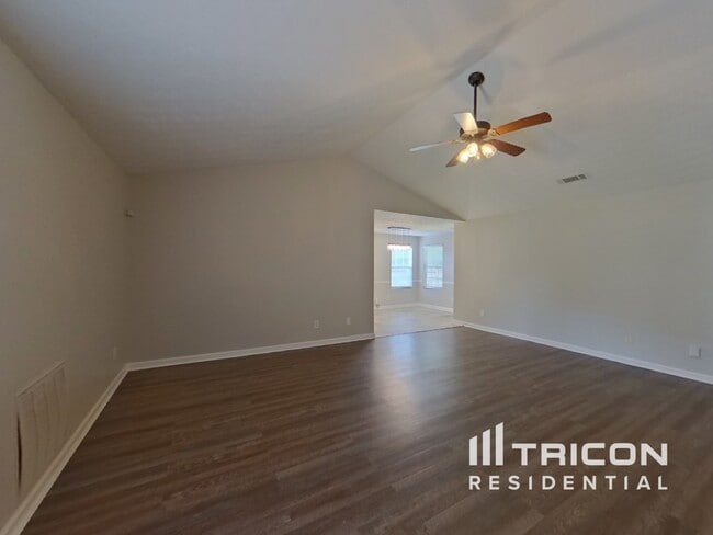 Foto del edificio - 314 Shelley Ln