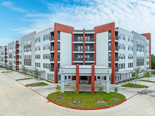 Building Photo - EKOS CITY HEIGHTS