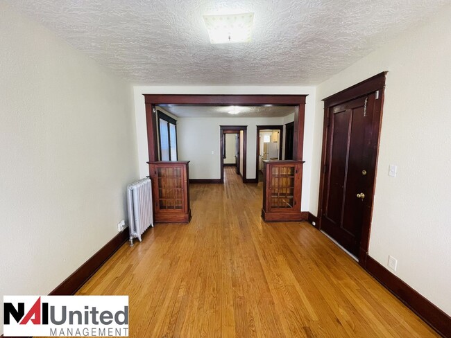 Foto del edificio - DC Realty - 307 13th St