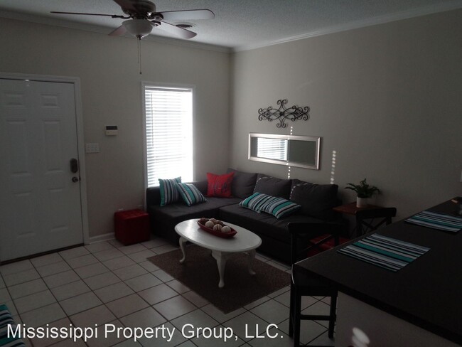 Building Photo - 3 br, 3 bath House - 1602 Jackson Avenue W...