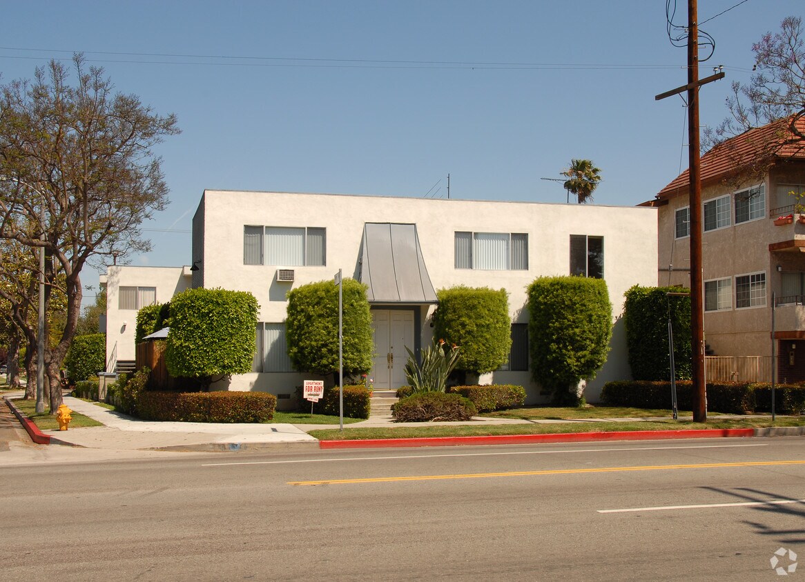 2956 Tilden Ave, Los Angeles, CA 90064 Apartments in Los Angeles, CA