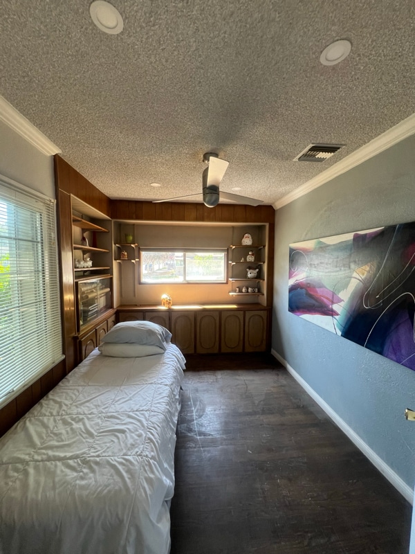 Foto del edificio - 6002 Hazelbrook Ave