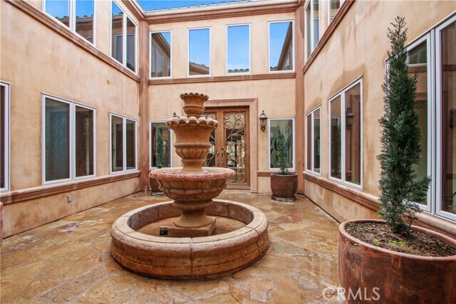 Foto del edificio - 511 Cliff Dr