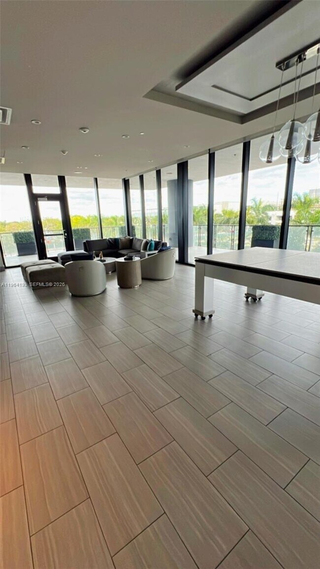 Foto del edificio - 5300 NW 85th Ave