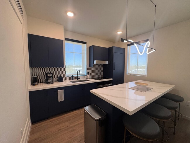 Foto del edificio - 4220 Laguna St