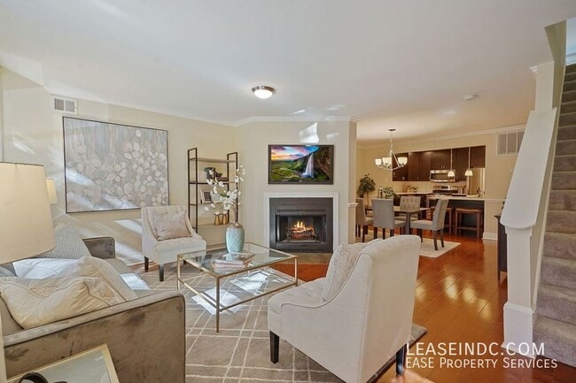 Photo - 133 Bates Street NW- House