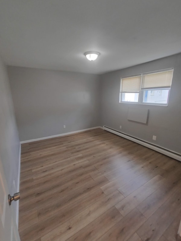 Building Photo - 135 Rockwell Ave