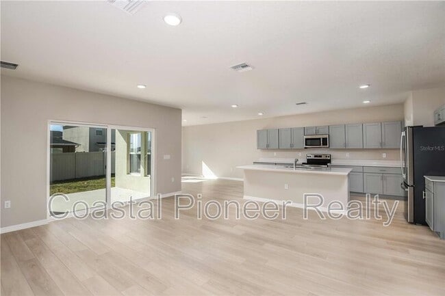 Foto del edificio - 12831 Canter Call Rd