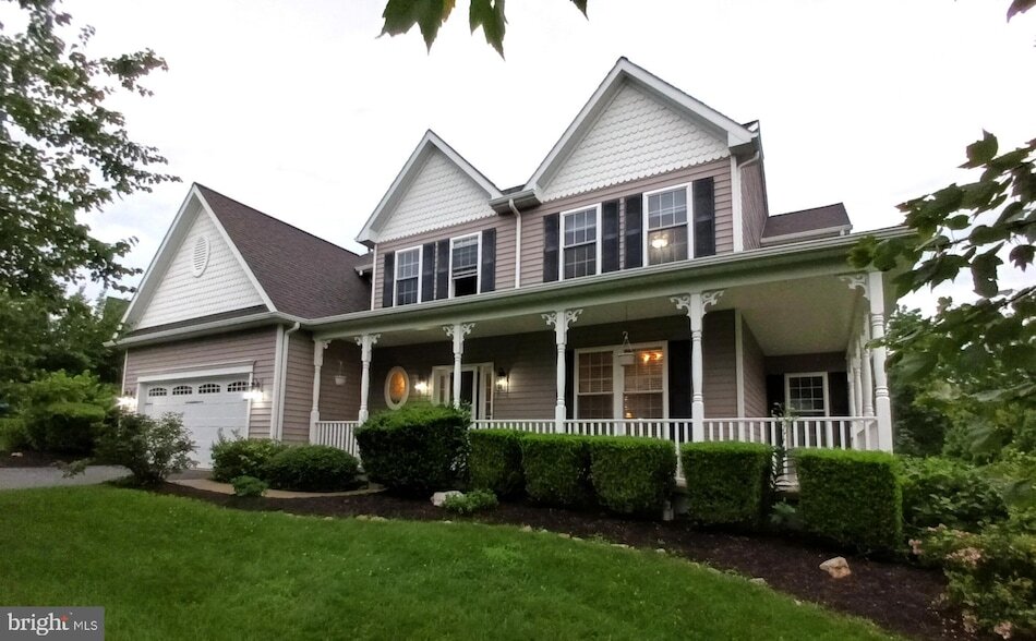 Primary Photo - 141 Mill House Dr