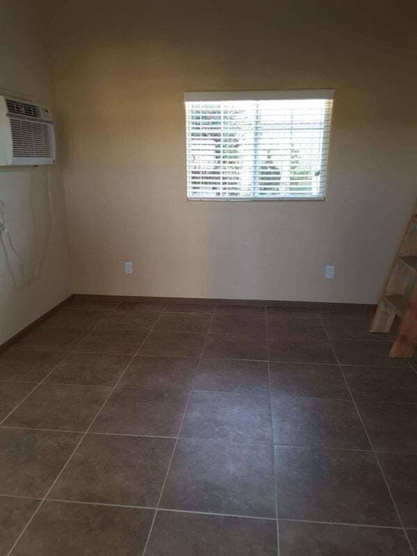 Foto del edificio - 911 Daugherty Rd