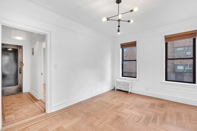 Building Photo - 57 W 93rd St