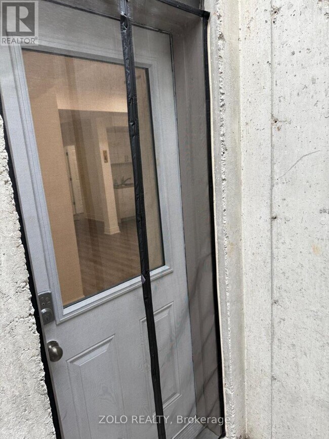 Photo du bâtiment - 1805 Emberton Way