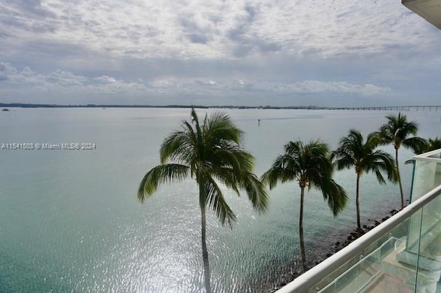 Building Photo - 800 Claughton Island Dr