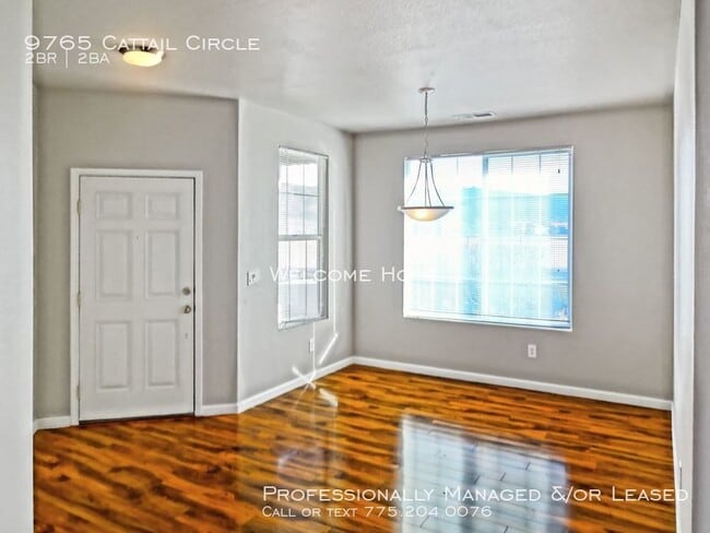 Foto del edificio - 9765 Cattail Cir