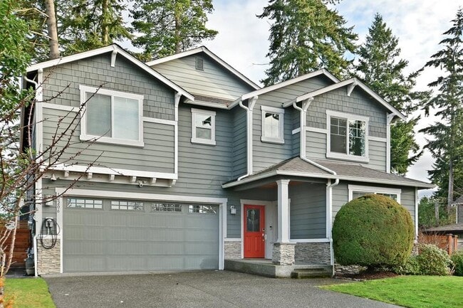 Foto del edificio - 12206 Densmore Ave N